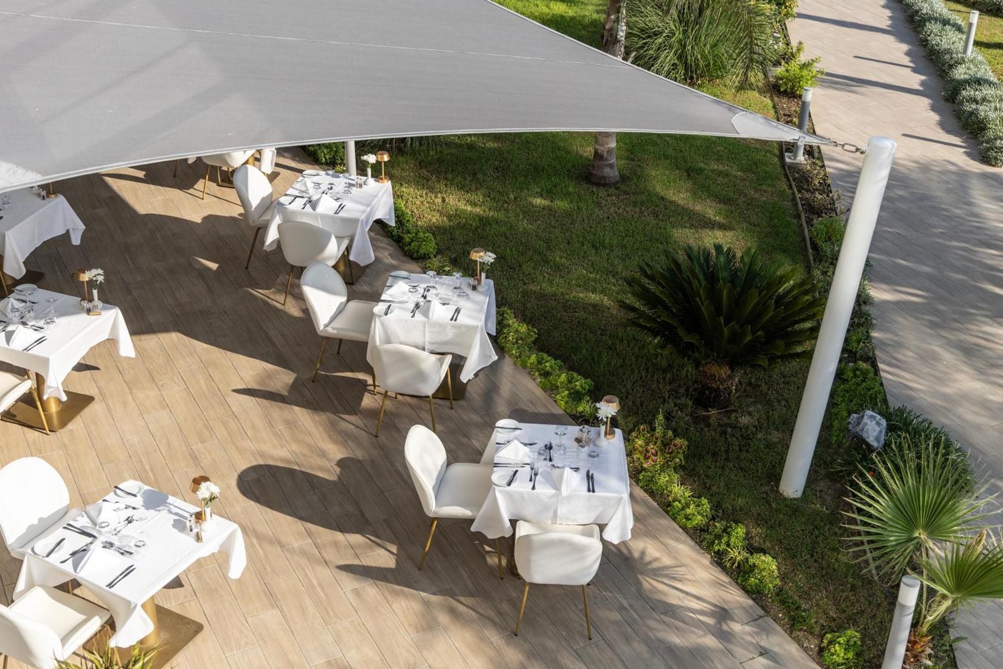 Ivi Mare - Designed For Adults By Louis Hotels Geroskipou Exterior foto Restaurant